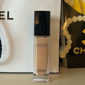 Dior Forever Skin Correct in 2CR